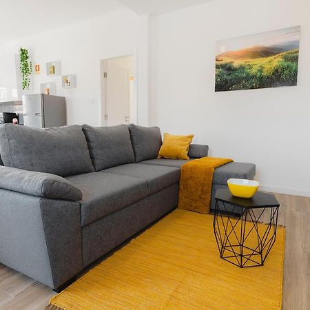 Santa Helena Apartments بومبال المظهر الخارجي الصورة